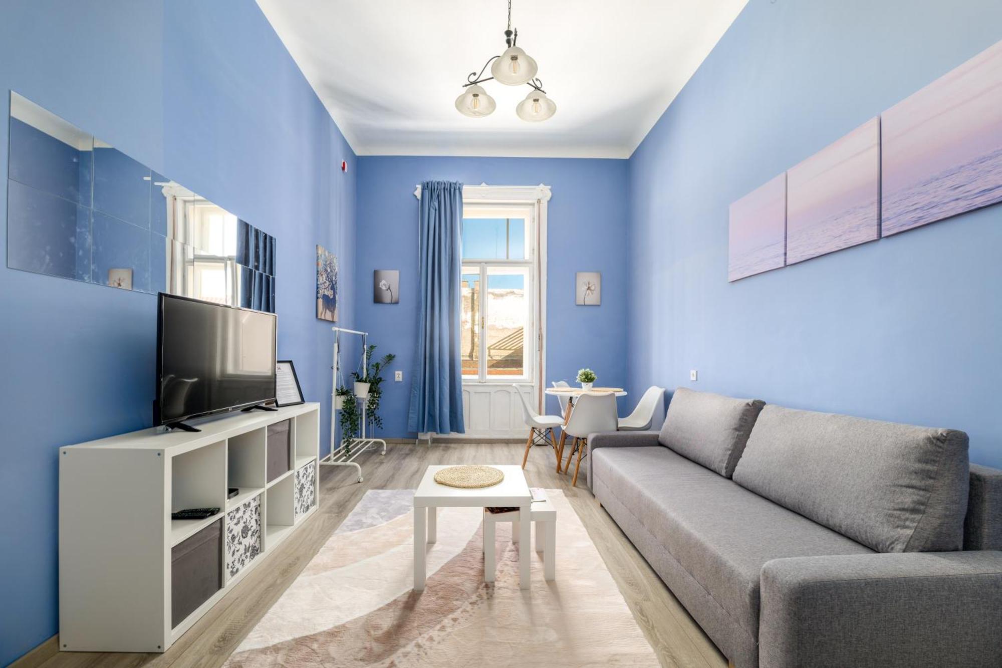 Golbarg Synagoge Apartment In Heart Of City Budapeste Exterior foto